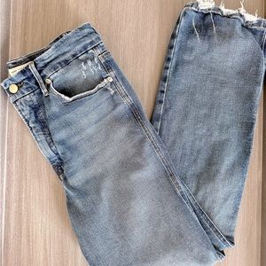 Good American good curve straight leg jeans